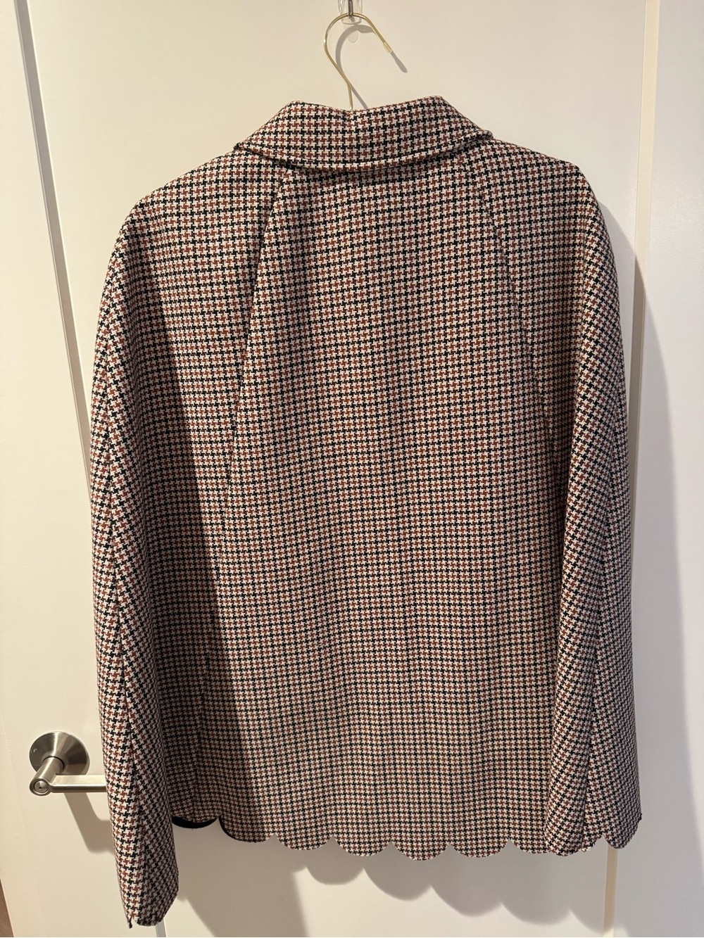 Talbots Scalloped Houndstooth Cape - Cream & Black - Picture 9 of 9